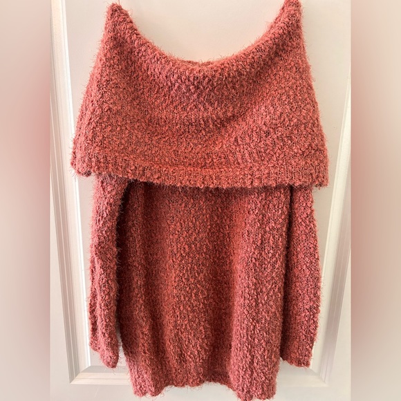 💙 3/$30 💙 Burnt orange / terracota / mauve  cozy sweater - Picture 2 of 7